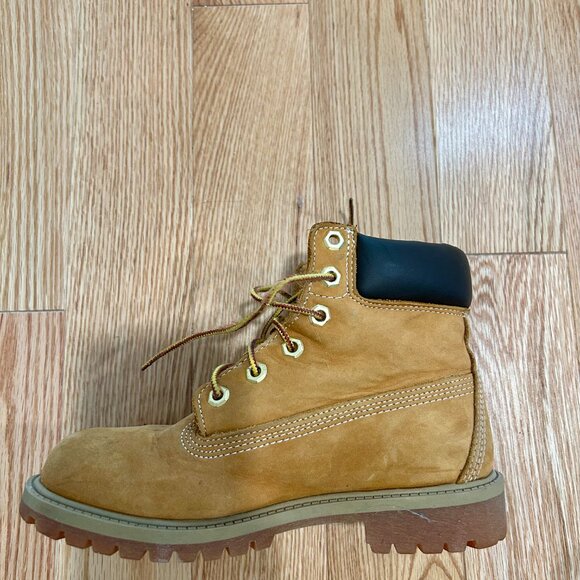 Timberland leather boots boys size 3.5 M Wheat Nubuck - Picture 3 of 7